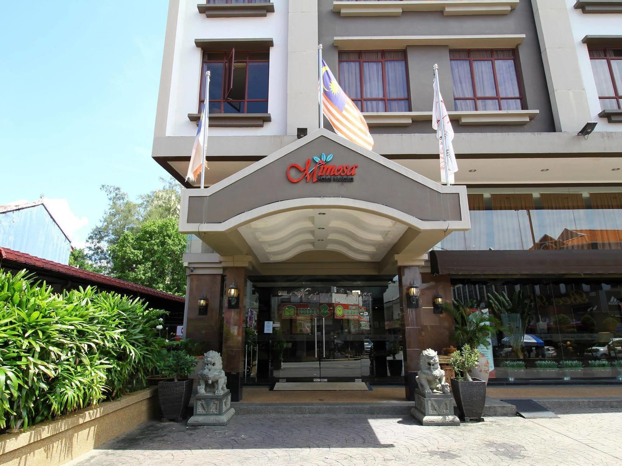 Hotel Mimosa Malacca Екстер'єр фото
