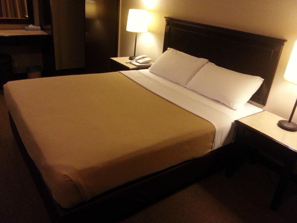 Hotel Mimosa Malacca Екстер'єр фото