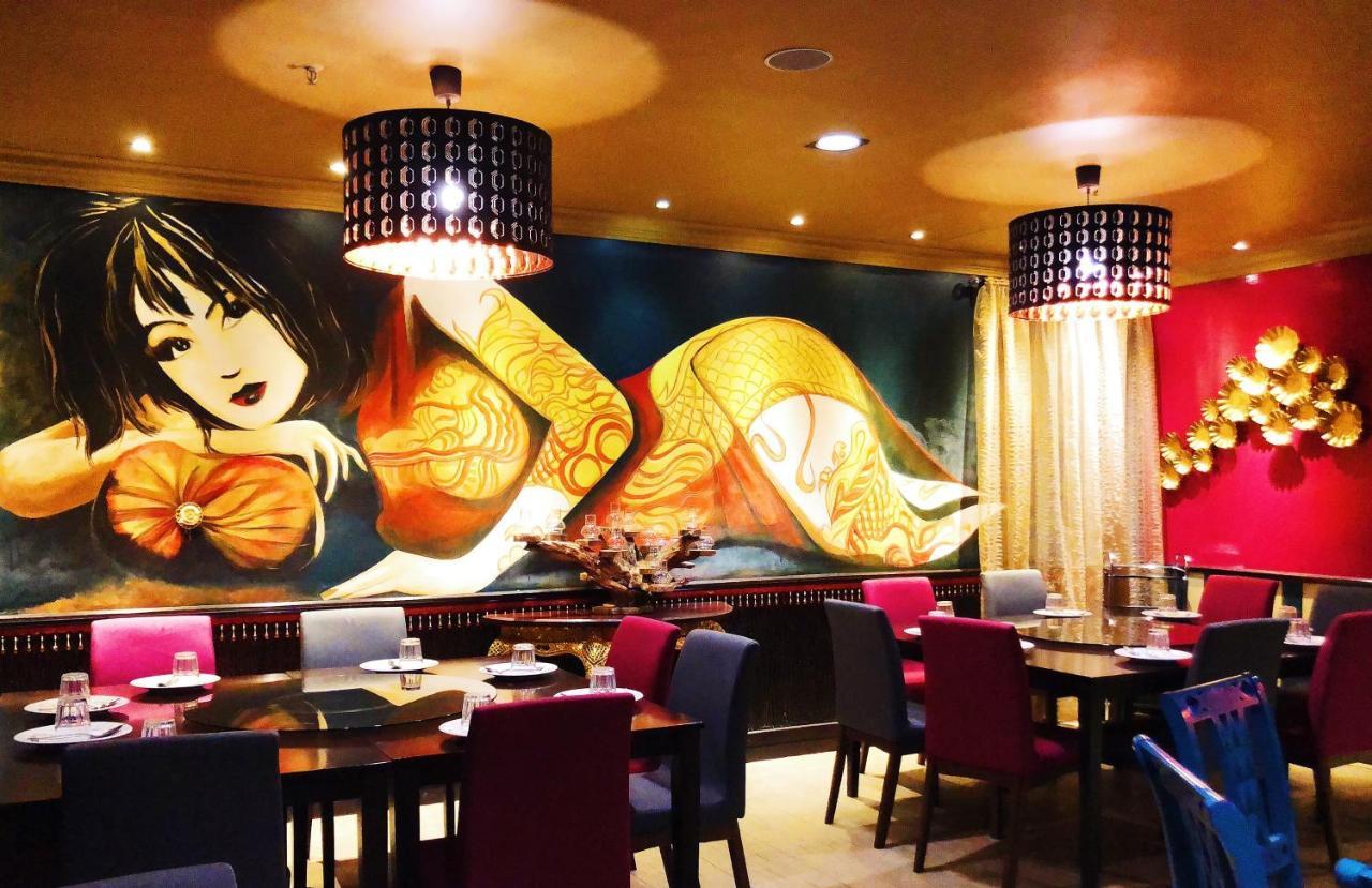 Hotel Mimosa Malacca Екстер'єр фото